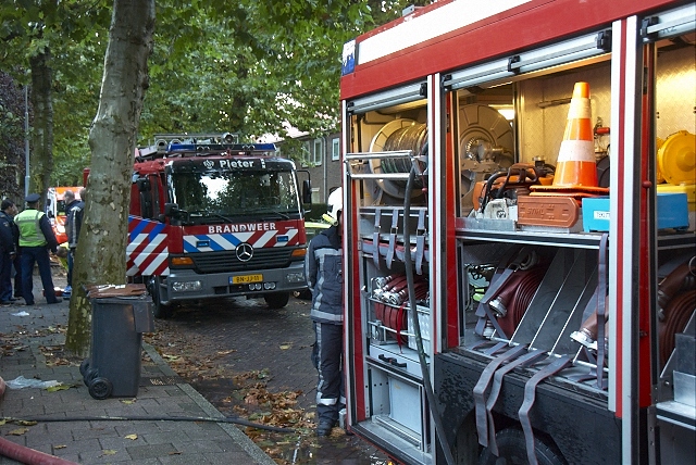 2010/275/GB 20101019 008 Binnenbrand Ibisstraat.jpg